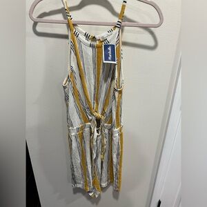 Short sleeve/shorts jumpsuit